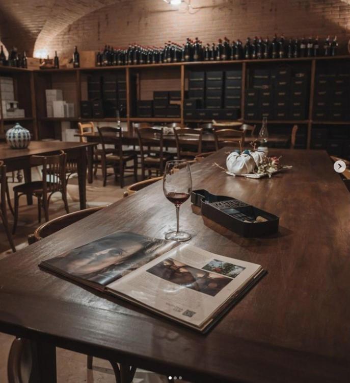 Agriturismo Valentina Cubi フマーネ エクステリア 写真
