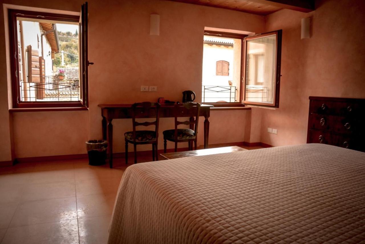 Agriturismo Valentina Cubi フマーネ エクステリア 写真